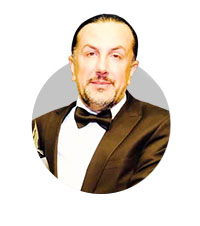 Mustafa Koç