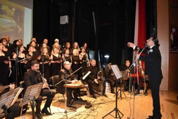 Yozgat Belediyesi Türk Sanat Müziği Korosu yılın ilk konserini verdi 11