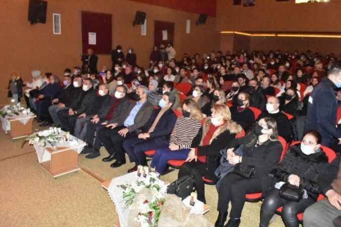 Yozgat Belediyesi Türk Sanat Müziği Korosu yılın ilk konserini verdi 18