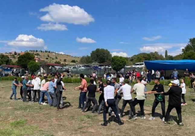 Gülşehri Beldesi’nde bu yıl 2’ncisi düzenlenen “Kültürü Yayma ve Gül Festivali” gerçekleştirildi 4
