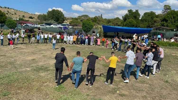Gülşehri Beldesi’nde bu yıl 2’ncisi düzenlenen “Kültürü Yayma ve Gül Festivali” gerçekleştirildi 7