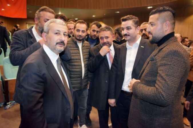 Yozgat Ticaret ve Sanayi Odası’ndan yeni dönem başladı. Yozgat TSO'nun Yeni Başkanı Taylan Alakoç 14