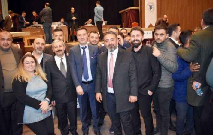 Yozgat Ticaret ve Sanayi Odası’ndan yeni dönem başladı. Yozgat TSO'nun Yeni Başkanı Taylan Alakoç 33
