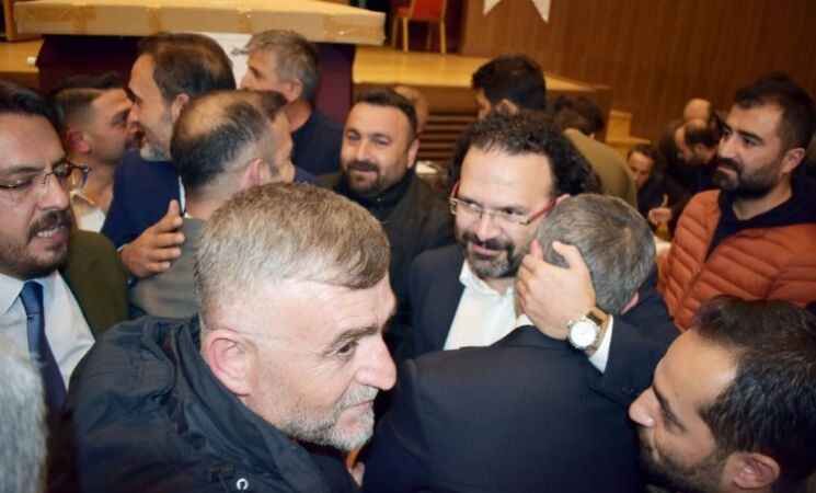 Yozgat Ticaret ve Sanayi Odası’ndan yeni dönem başladı. Yozgat TSO'nun Yeni Başkanı Taylan Alakoç 35