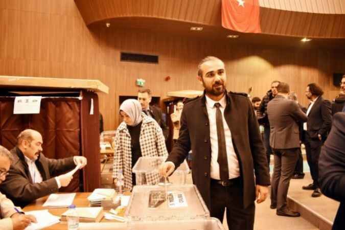 Yozgat Ticaret ve Sanayi Odası’ndan yeni dönem başladı. Yozgat TSO'nun Yeni Başkanı Taylan Alakoç 44