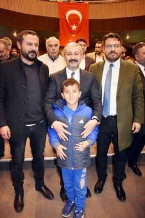 Yozgat Ticaret ve Sanayi Odası’ndan yeni dönem başladı. Yozgat TSO'nun Yeni Başkanı Taylan Alakoç 45