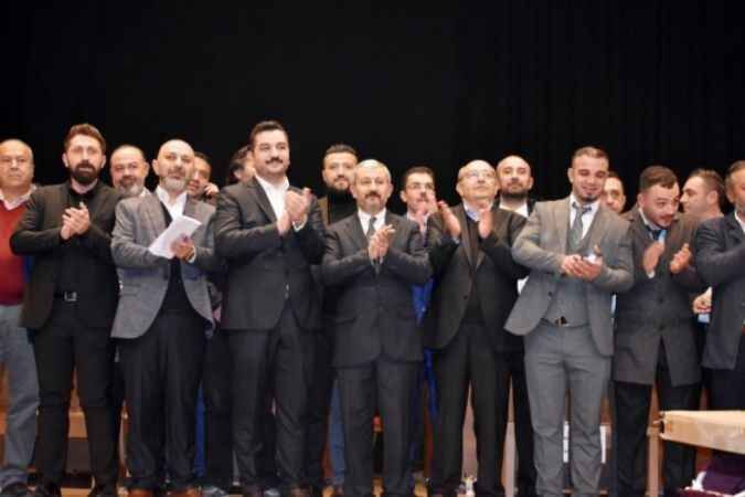 Yozgat Ticaret ve Sanayi Odası’ndan yeni dönem başladı. Yozgat TSO'nun Yeni Başkanı Taylan Alakoç 8