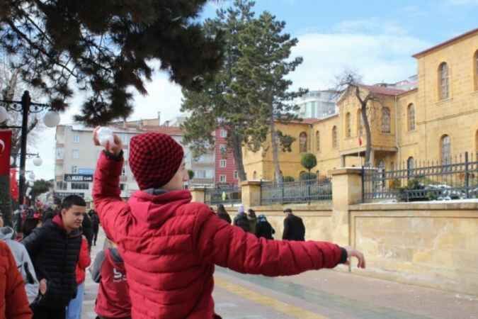 Beyaz Örtü Çok Yakıştı 11