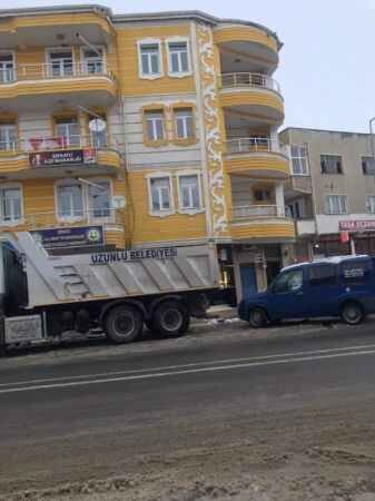 Yozgat Depremzedelerin Yanında 24