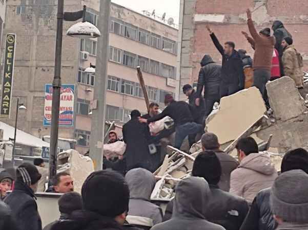 Türkiye'de deprem 3