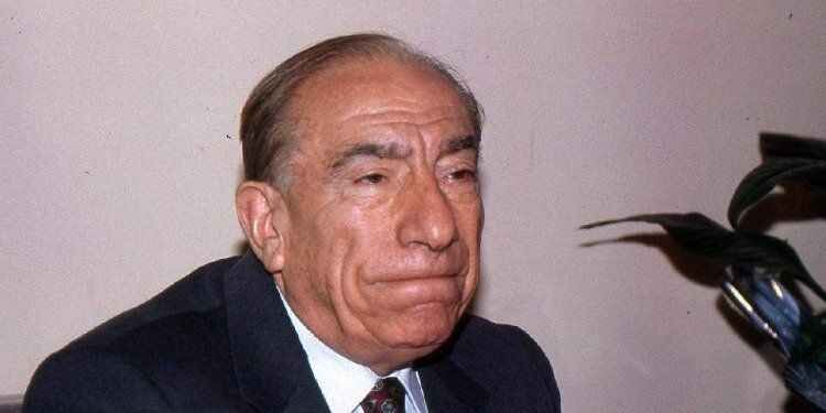 Yozgat Milletvekili Alparslan Türkeş… 9