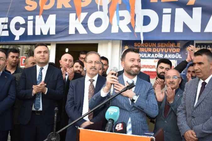 Ak Parti Sorgun Karargahı miting havasında açıldı 17