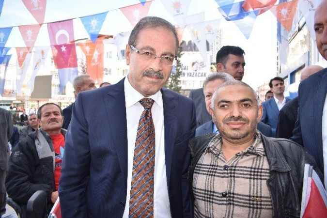 Ak Parti Sorgun Karargahı miting havasında açıldı 8