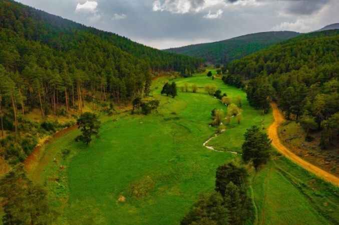 Yozgat'ın Akdağmadeni İlçesi'nde muhteşem manzaralar oluştu 2