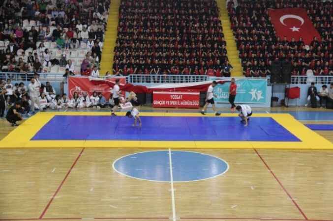 Yozgat'ta 19 Mayıs coşku ile kutlandı 15
