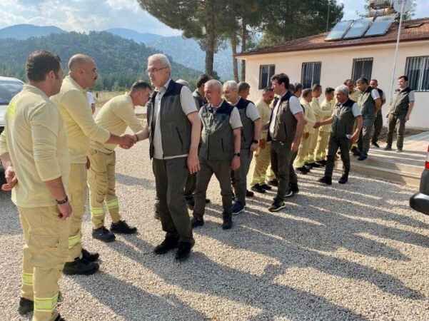Orman Genel Müdürü Bekir Karacabey, “Ekiplerimiz olarak daima hazırız ve güçlüyüz. 3