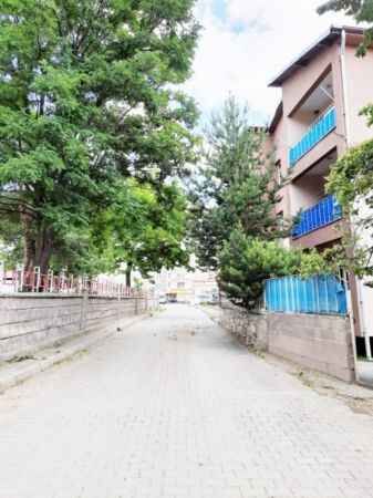 Yaz Aylarında Ayrı Bir Güzel 4