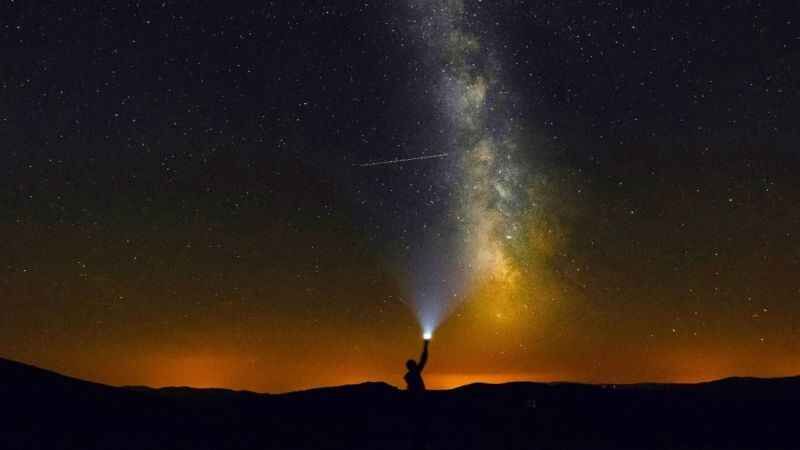 Yıldızlar kaydı, Perseid Meteor Yağmuru'nun ışık şöleni büyüledi 6