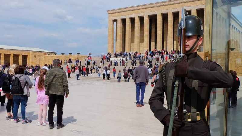 Dünya Tarihine Adını Altın Harflerle Yazdıran Lider: Atatürk 5