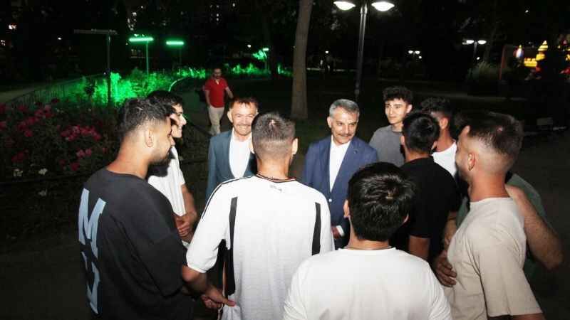 Vali Özkan Yozgat Kentpark'ta vatandaş bir araya geldi 9