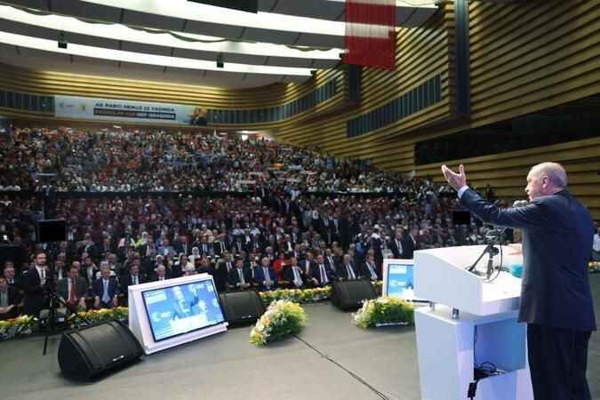 AK Parti 22 yaşında. Cumhurbaşkanı Recep Tayyip Erdoğan’dan yaklaşan belediye seçimleri öncesi çok önemli mesajlar geldi 6
