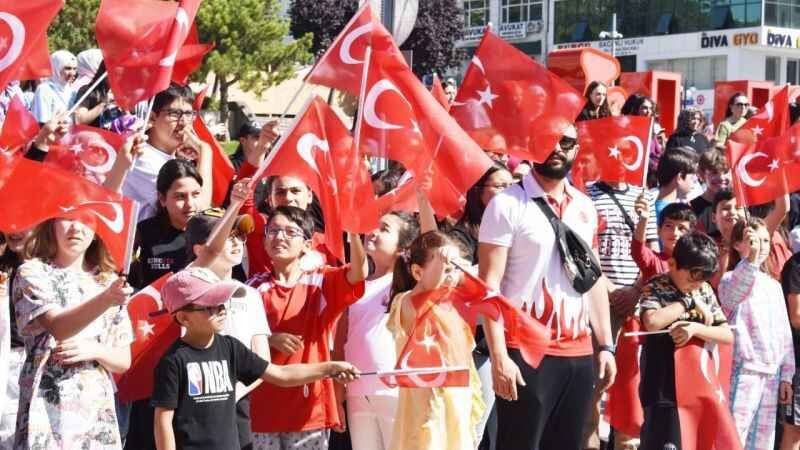Yozgat'ta Zafer Bayramı Sonrası Renkli Görüntüler Hatıra Kaldı 9