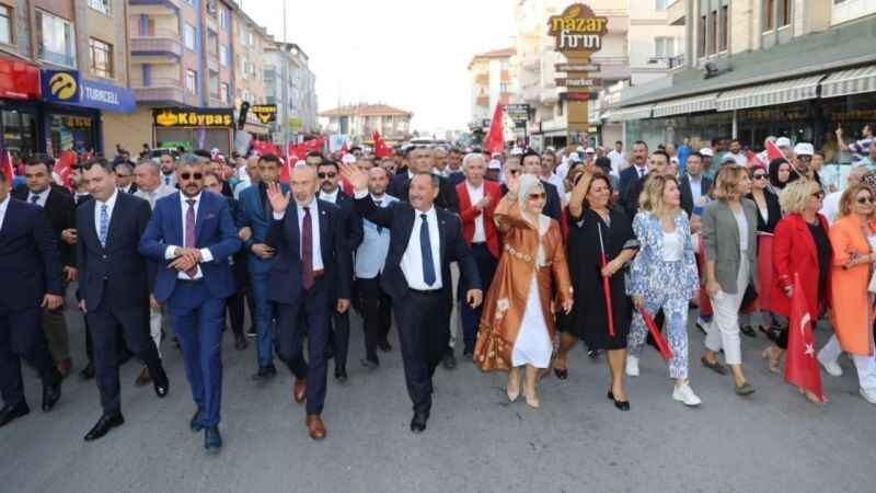 Etimesgut Belediyesi Büyük Festival’de Zara Vatandaşları Coşturdu! 7