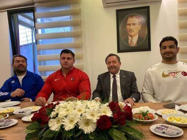 Bir Rıza Kayaalp hikayesi… Şampiyon güreşçinin dünü bu günü… 18