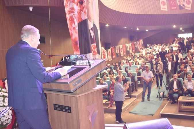 Kongreler Başkanlık Yarışı Değil Yenilenme Ve Güç Toplamadır 22