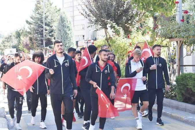 Yozgat Belediyesi Sürmeli Festivali'nde Yağlı Pehlivan Güreşi Müsabakaları yaşandı 1
