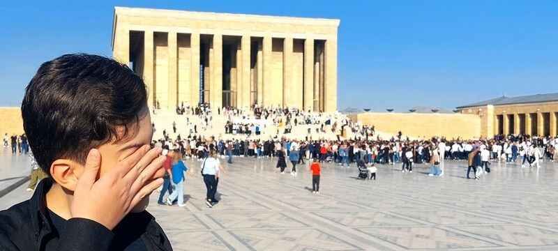 Ankaralılar Anıtkabir’de Ata’nın huzuruna yağmur gibi yağdı: muhteşem görüntüler! 14