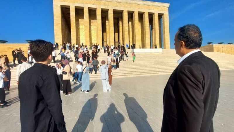 Ankaralılar Anıtkabir’de Ata’nın huzuruna yağmur gibi yağdı: muhteşem görüntüler! 31