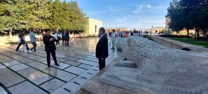 Ankaralılar Anıtkabir’de Ata’nın huzuruna yağmur gibi yağdı: muhteşem görüntüler! 4