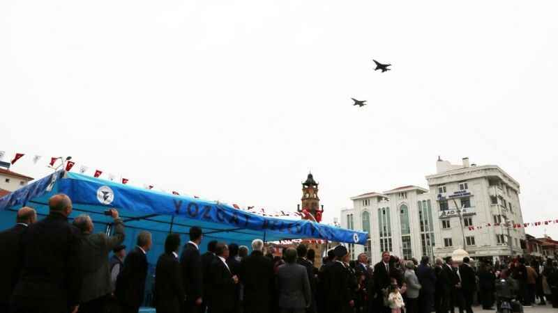 Atatürk’ün Yozgat’a Gelişinin 99’ncu Yıldönümü Coşkuyla Kutlandı: Gökyüzünde SOLOTÜRK Işıltısı 7