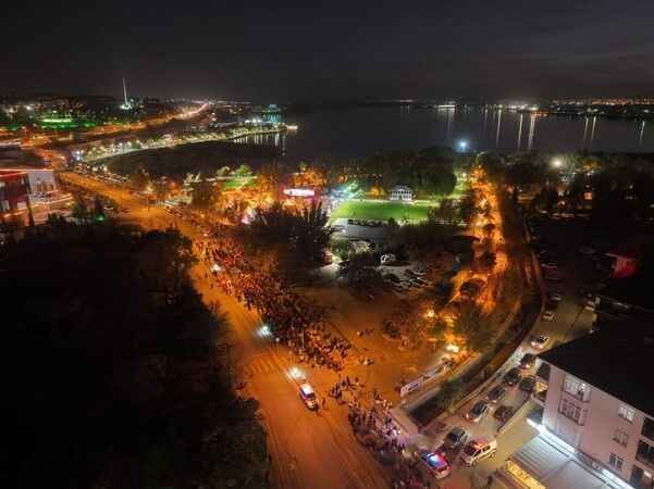 Gölbaşı, Cumhuriyet’in 100. Yılında Meşalelerle Aydınlandı 5