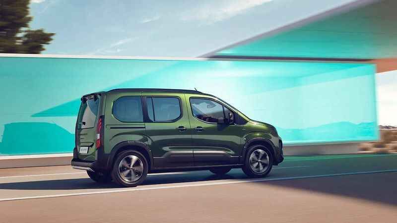 2024 Peugeot E-Rifter ile Geleceğe Yolculuk Başlıyor! 4
