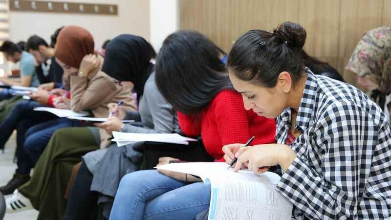 Aman Dikkat! “Hahah Salak” Yazmak Aslında Hakaret Suçu! 17