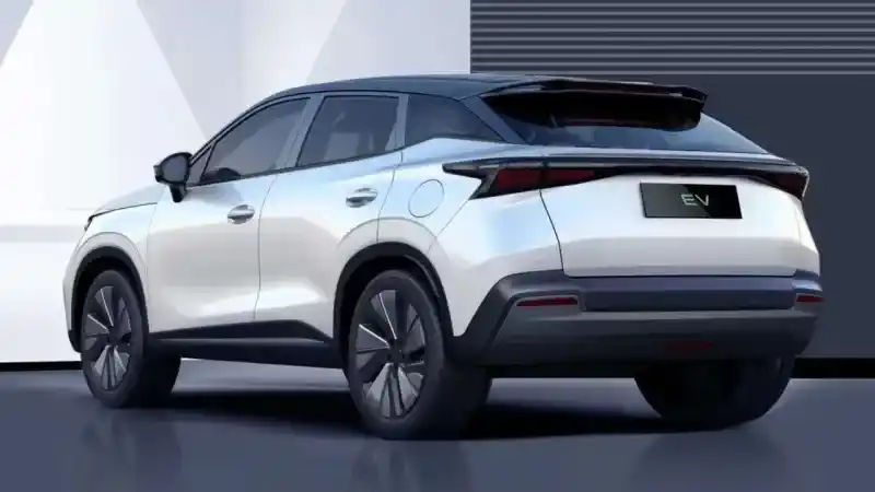 Sportif Şıklık ve Ekonomik Fiyatlar: Chery Omoda 5'in Yeni Fiyatları Açıklandı! 7