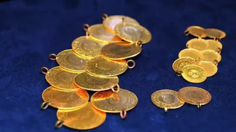 Altın Piyasasını 2024'te Neler Bekliyor? Para Uzmanı İslam Memiş Yanıtladı 5