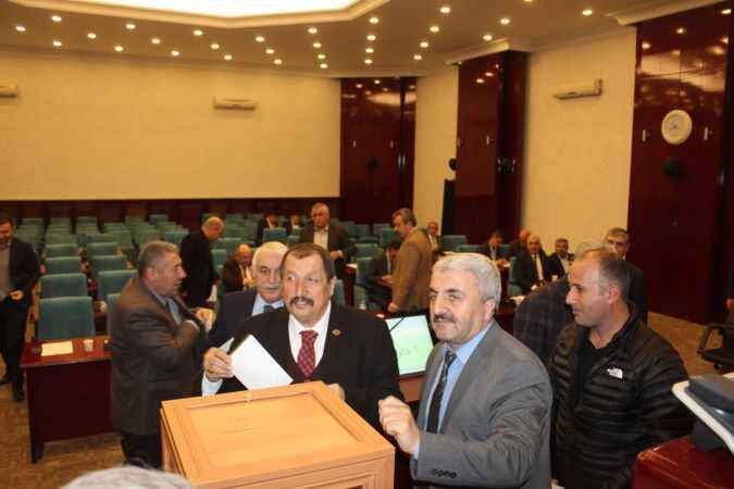 Meclis seçim öncesi 3 aylık oturumunu yapıyor 3