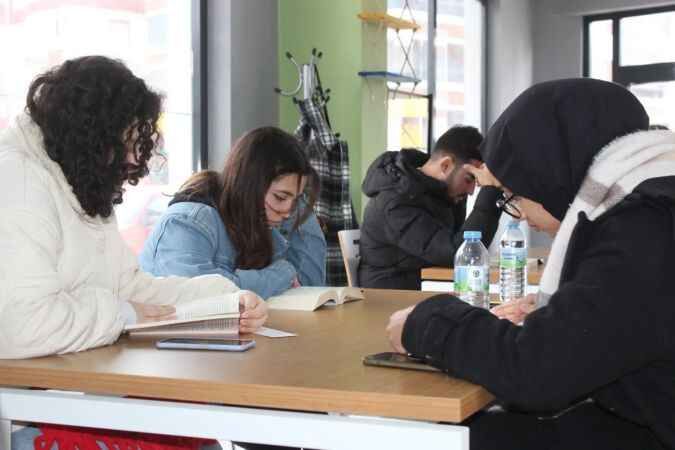 Kitap sizden Çay bizden 2