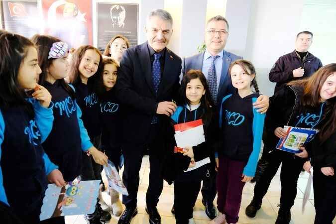 Yozgat Valisi Özkan Yalnız Bırakmadı: Sevinçlerine Ortak Oldu! 3