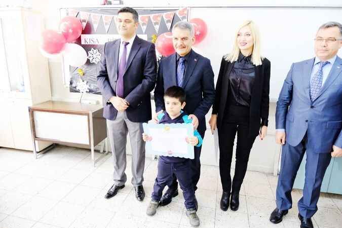 Yozgat Valisi Özkan Yalnız Bırakmadı: Sevinçlerine Ortak Oldu! 7