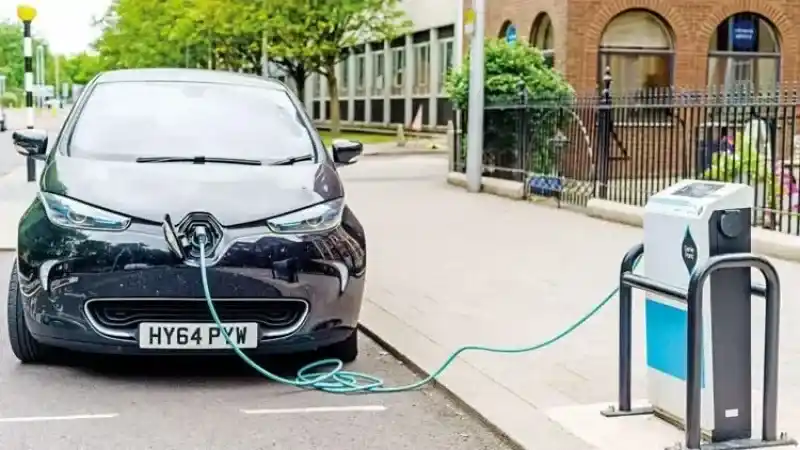 Elektrikli Araçlarda Yüzde 15'e Varan İndirimler 2024'ü Sallayacak 7