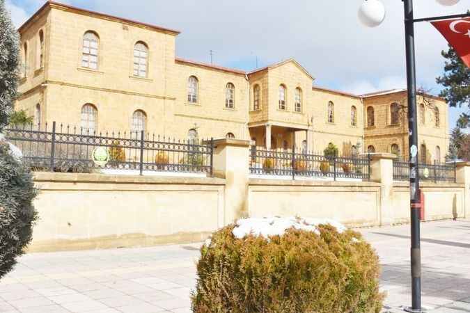 Yozgat'ın Altın Renkli Mektebi: Yozgat Lisesi! 5