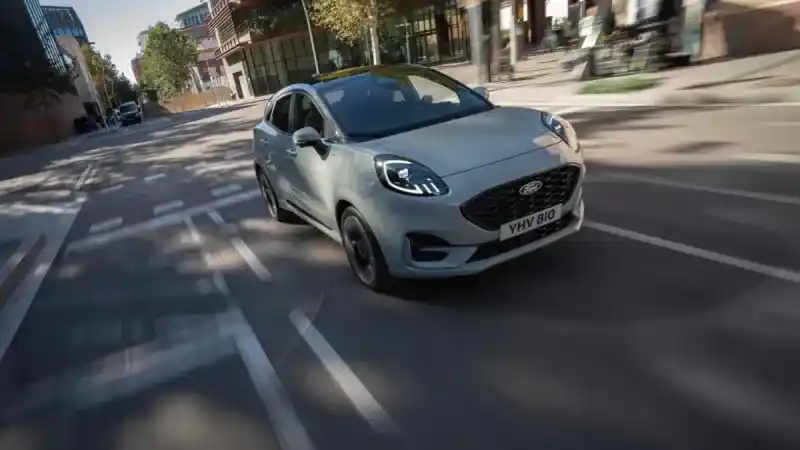 2024 Ford Puma Tanıtıldı: Yenilikçi Tasarım ve Teknoloji Harmanı 7