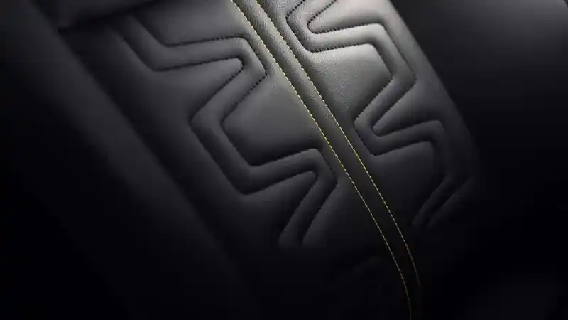 Nissan Juke Yeni Rengiyle Göz Kamaştırdı! Resmen Bayılacaksınız 4