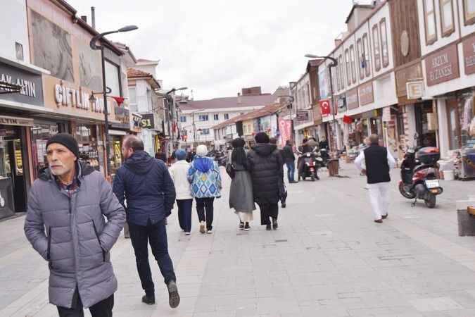 Yozgatlılar, Kışın Soğuğuna Meydan Okuyor! 4