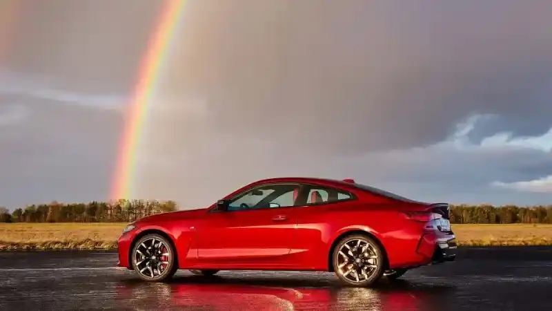 Yenilik ve Performans: Yeni BMW 4 Serisi Coupe ve Cabrio Türkiye'de Satışta 4
