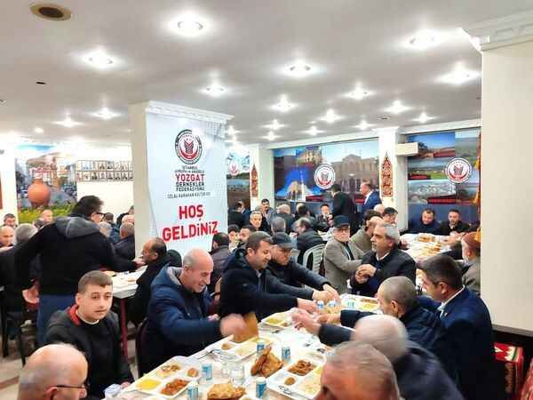 İstanbul'daki Yozgatlıların Bereket Sofrası 10